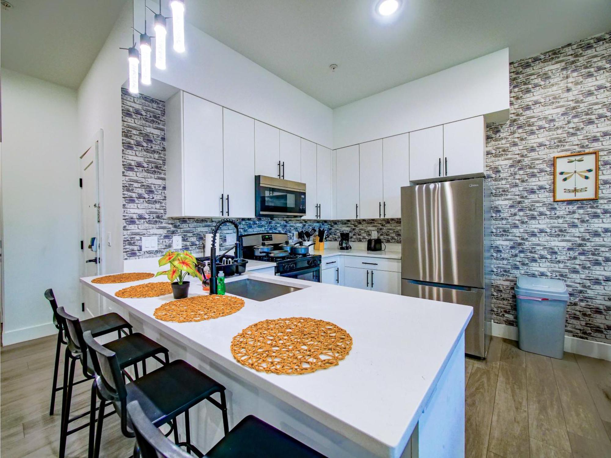 Stylish And Modern 2 - Bedroom Minutes From Nyc! Bayonne